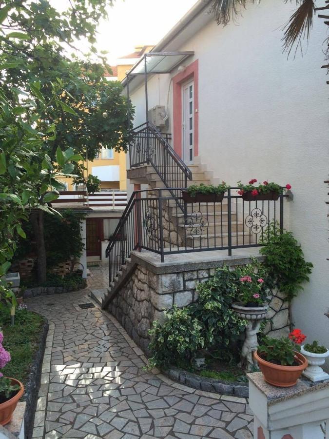 Apartments By The Sea Selce, Crikvenica - 16375 Luaran gambar