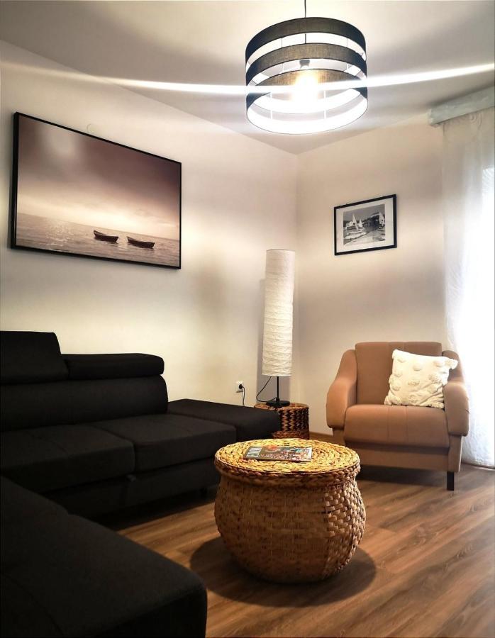 Apartments By The Sea Selce, Crikvenica - 16375 Luaran gambar
